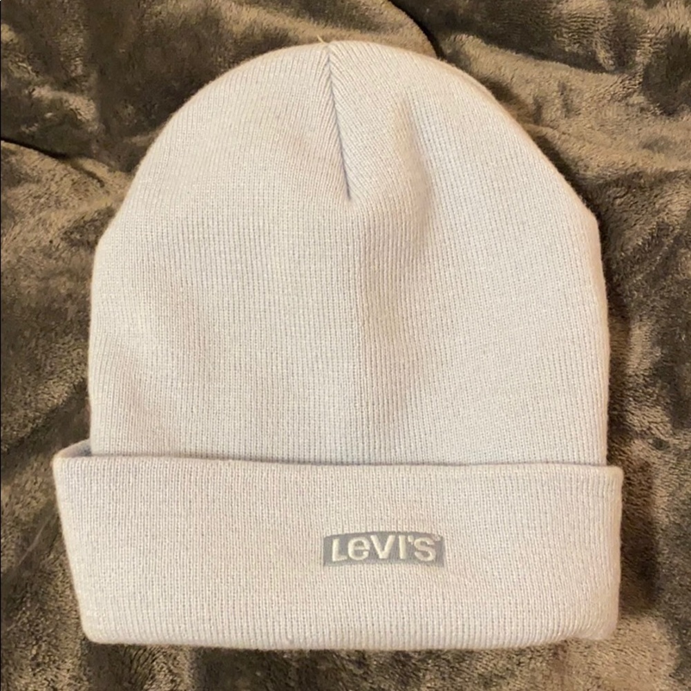 Baby blue Levi’s beanie